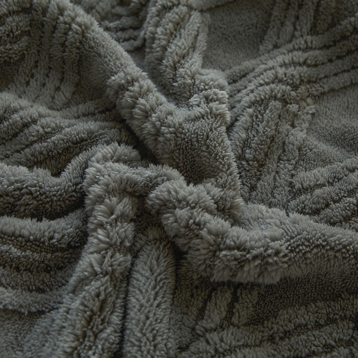 91家纺网 家纺一手货源 找家纺 欧邦 2025新款提花塔芙绒羊羔绒毛毯-素简系列 素简-深灰