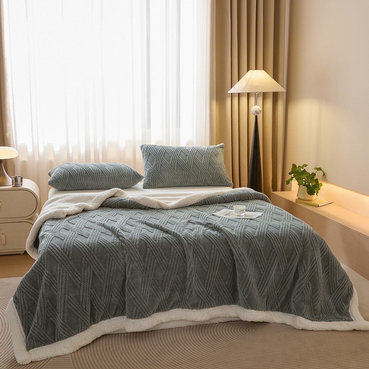 91家纺网 家纺一手货源 找家纺 欧邦 2025新款提花塔芙绒羊羔绒毛毯-素简系列 素简-深灰