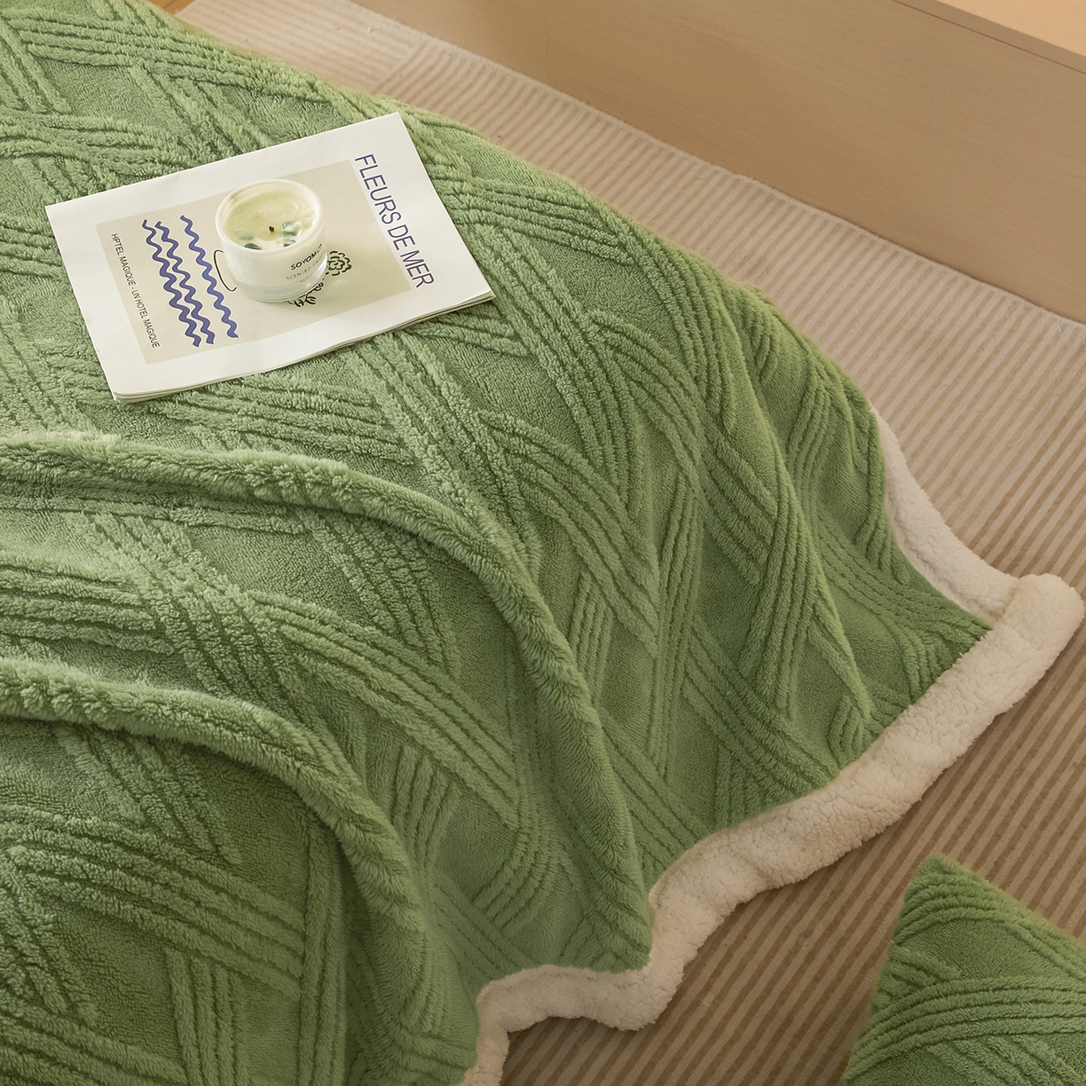 91家纺网 家纺一手货源 找家纺 欧邦 2025新款提花塔芙绒羊羔绒毛毯-素简系列 素简-雅绿