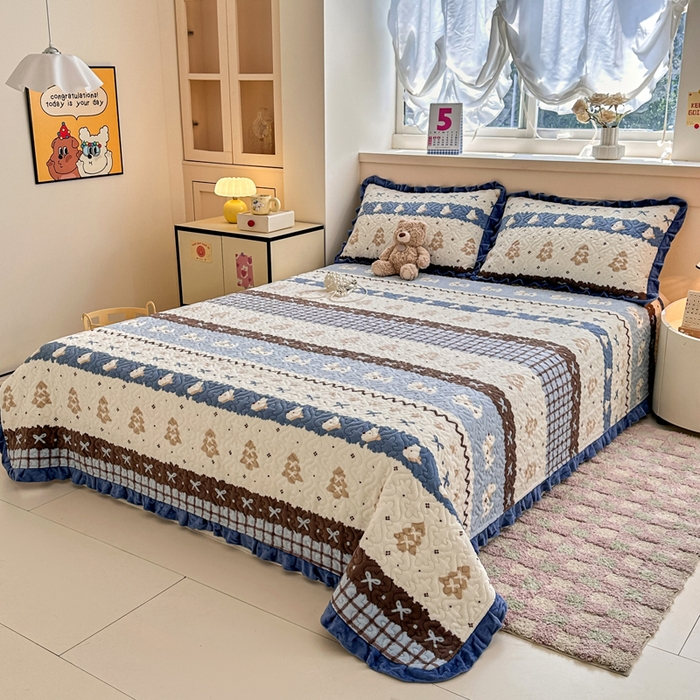 91家纺网 家纺一手货源 找家纺 （总）岚吉家纺 2025新款牛奶绒小花边床盖三件套