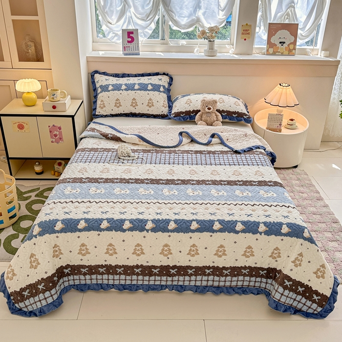 91家纺网 家纺一手货源 找家纺 （总）岚吉家纺 2025新款牛奶绒小花边床盖三件套