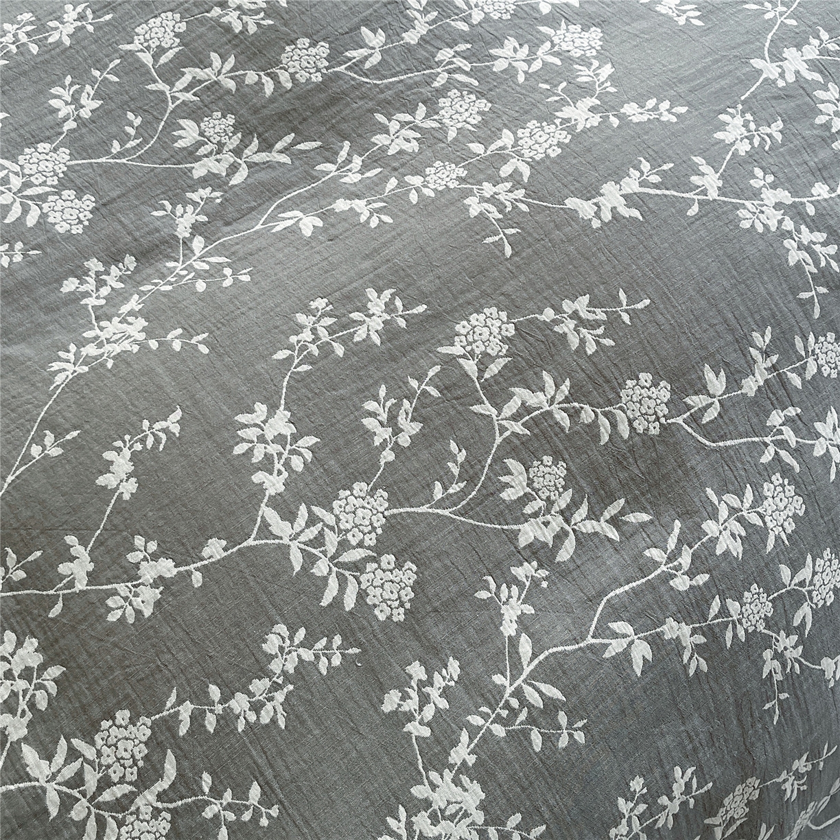 91家纺网 家纺一手货源 找家纺 佰亿莱 2026新款棉麻双层纱四件套第二批 南枝-云灰