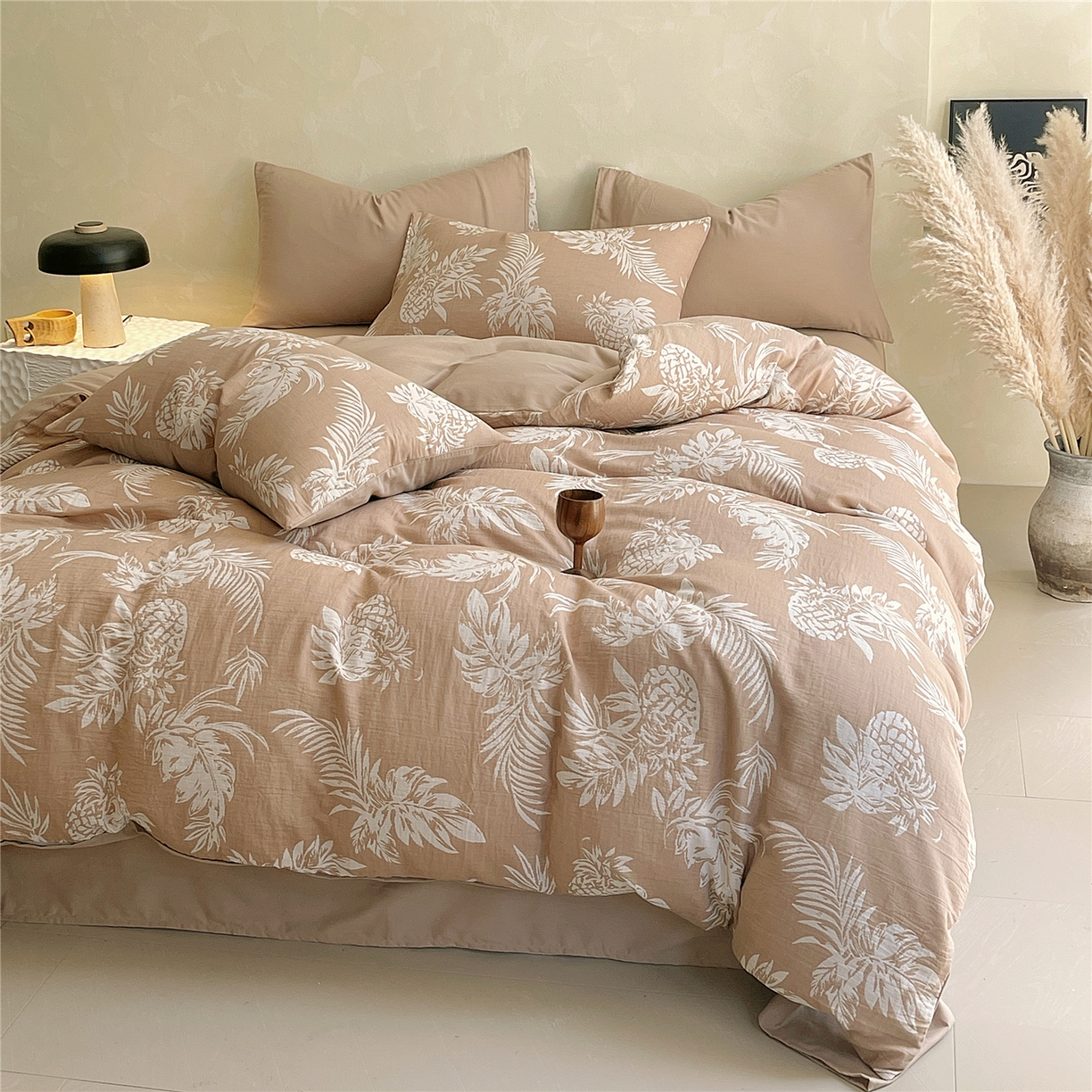 91家纺网 家纺一手货源 找家纺 佰亿莱 2026新款棉麻双层纱四件套第二批 夏日森林-卡其