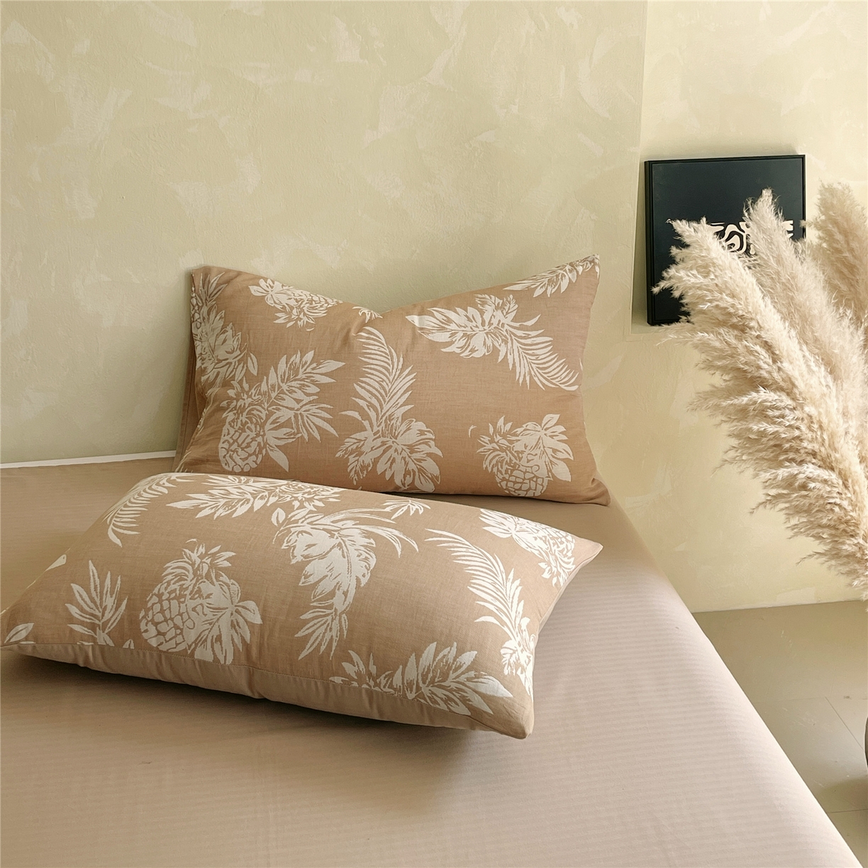 91家纺网 家纺一手货源 找家纺 佰亿莱 2026新款棉麻双层纱四件套第二批 夏日森林-卡其