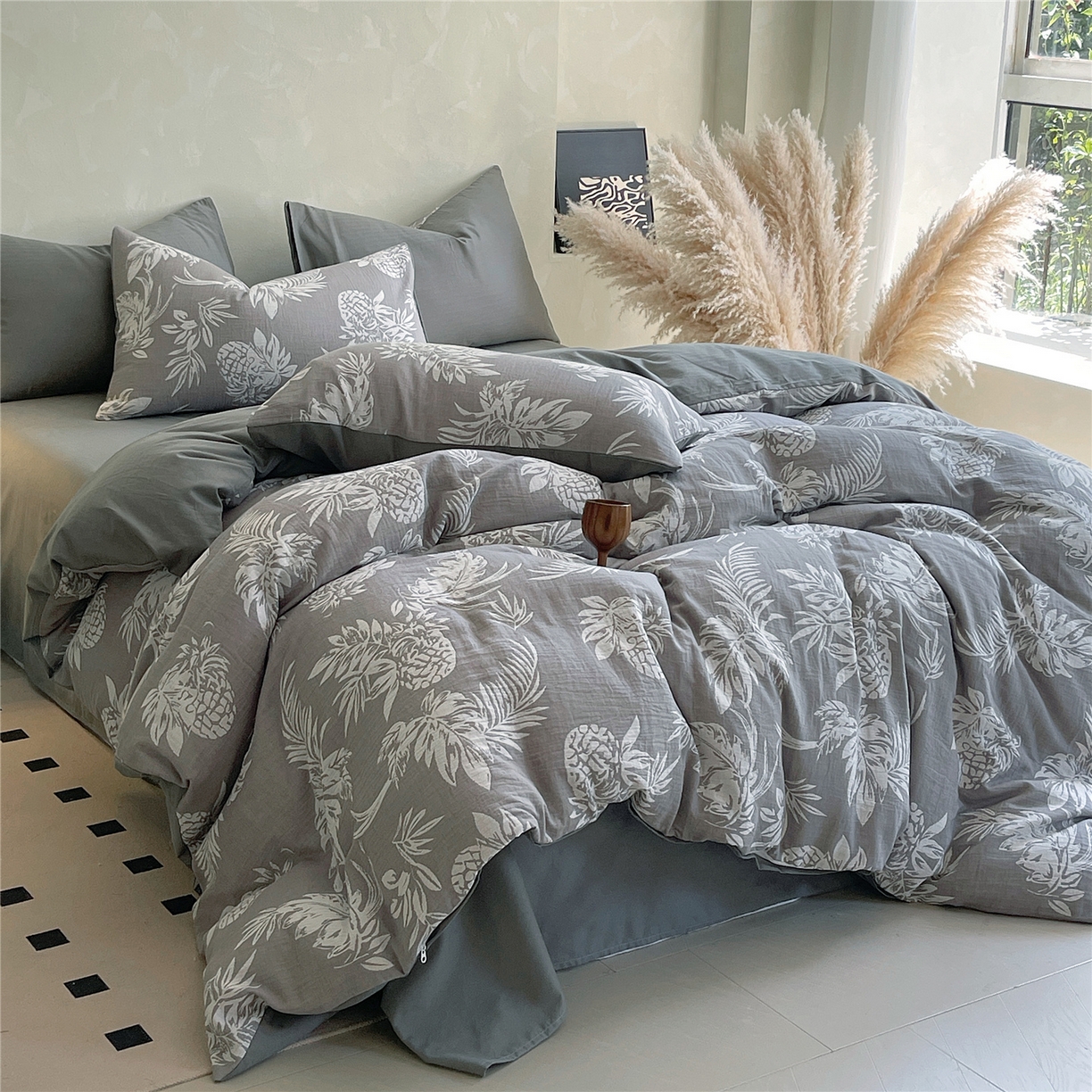 91家纺网 家纺一手货源 找家纺 佰亿莱 2026新款棉麻双层纱四件套第二批 夏日森林-灰