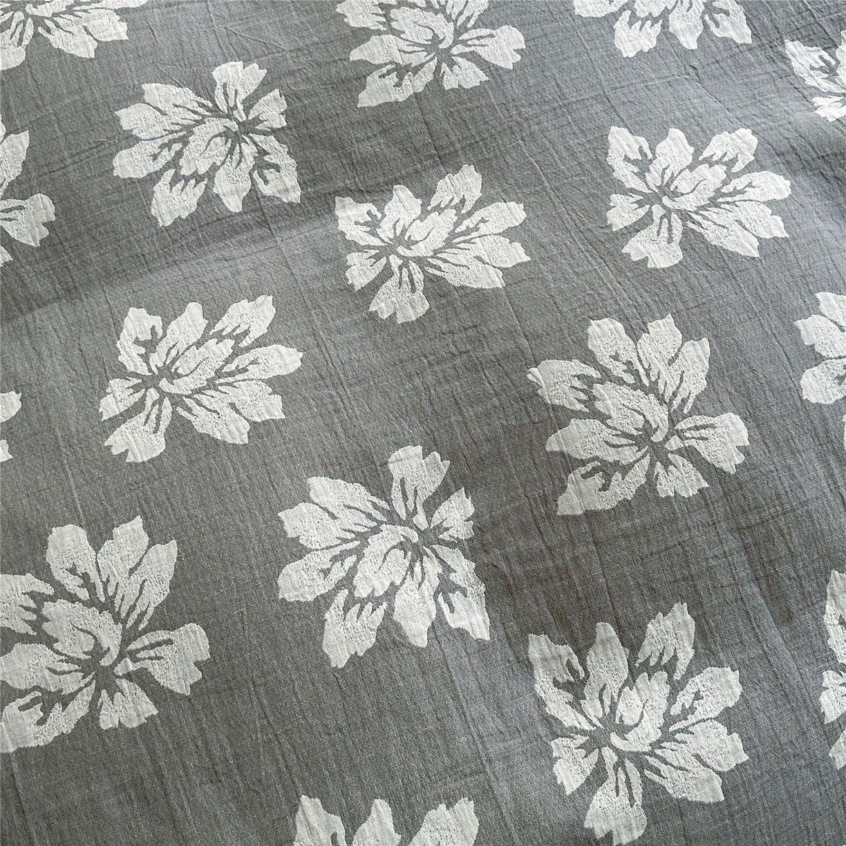 91家纺网 家纺一手货源 找家纺 佰亿莱 2026新款棉麻双层纱四件套第二批 春屿-灰