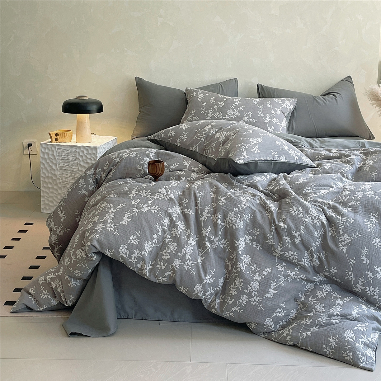 91家纺网 家纺一手货源 找家纺 佰亿莱 2026新款棉麻双层纱四件套第二批 南枝-云灰