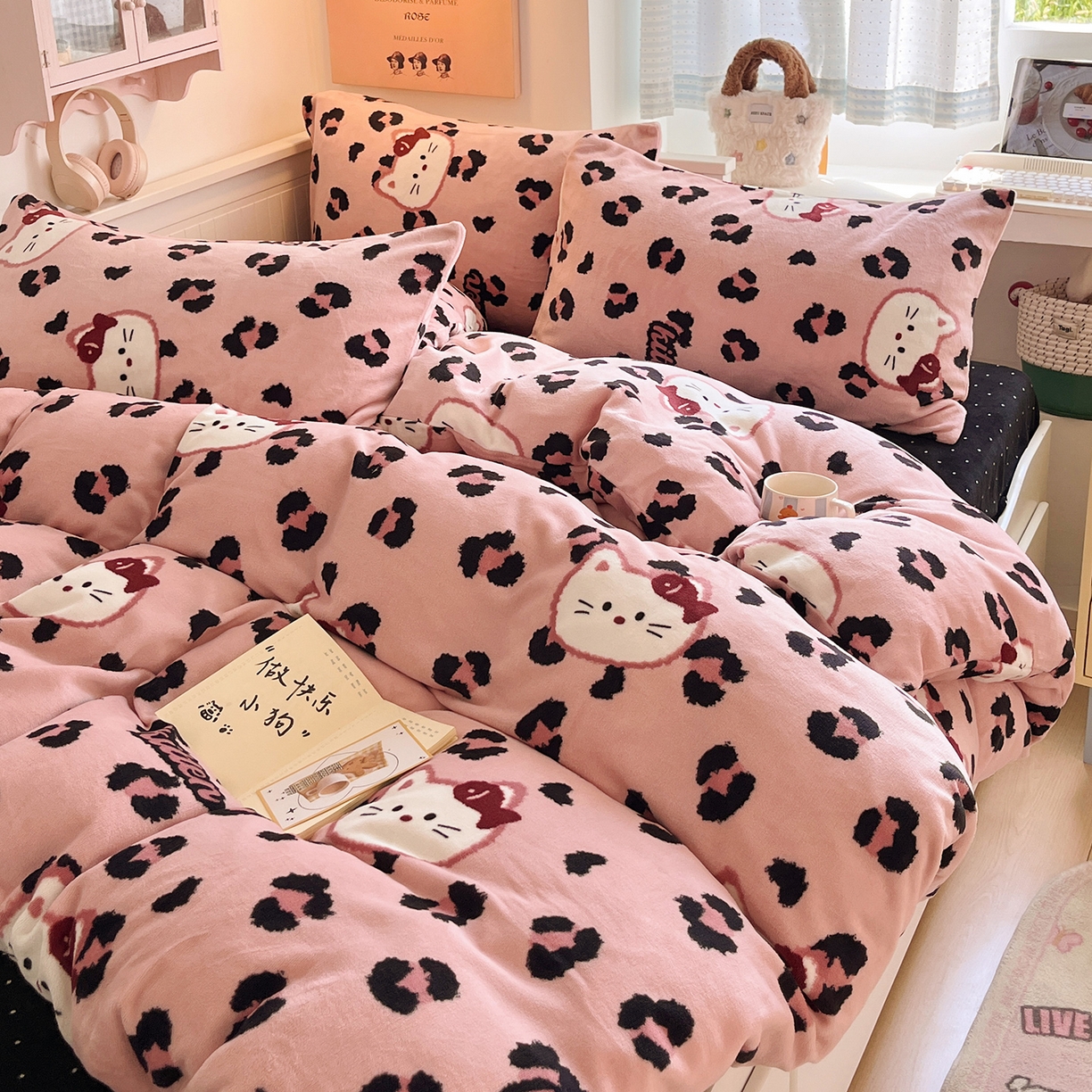 91家纺网 家纺一手货源 找家纺 （总）桃子家居 2025新款A类ins小清新少女奶油卡通可爱加厚牛奶绒四件套