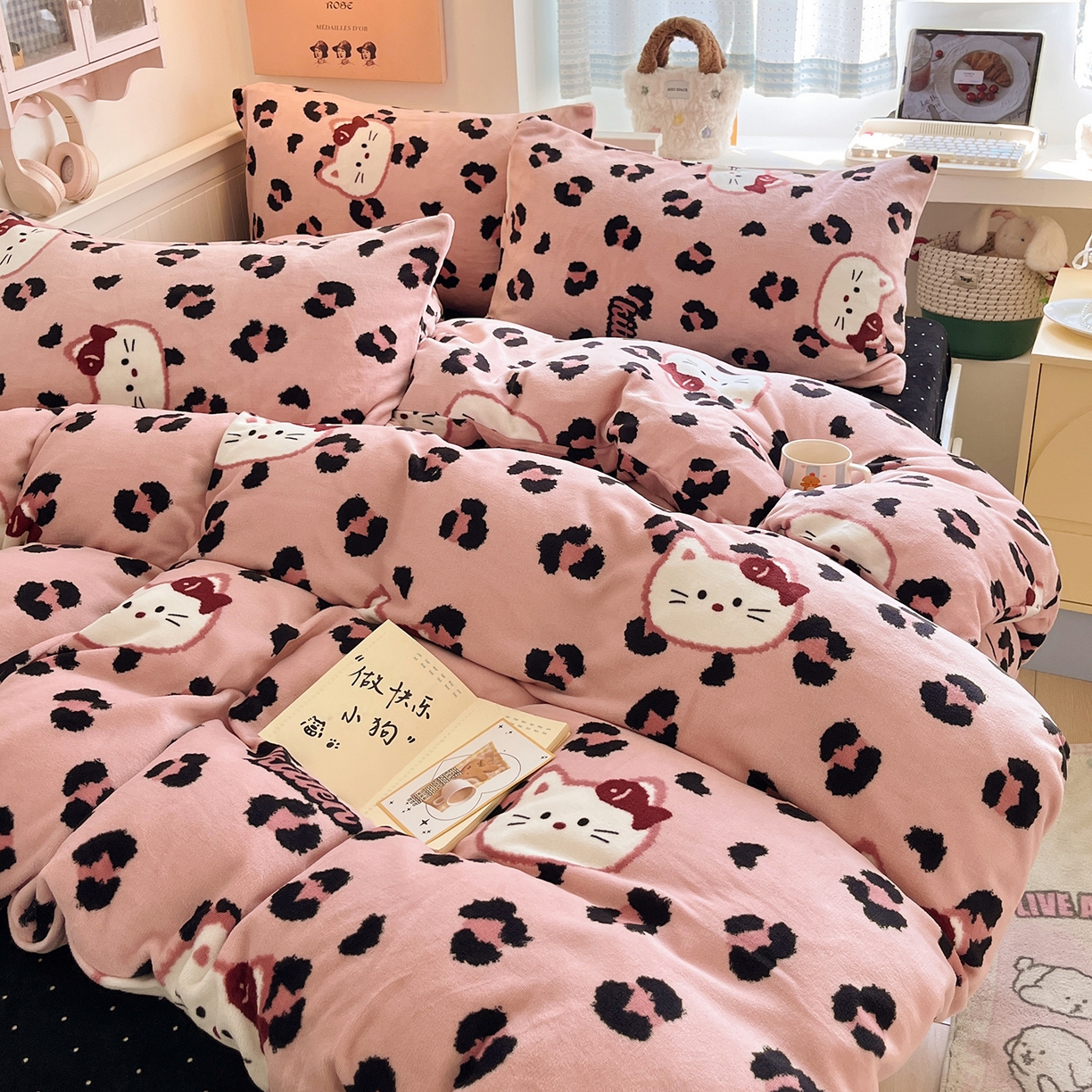 91家纺网 家纺一手货源 找家纺 （总）桃子家居 2025新款A类ins小清新少女奶油卡通可爱加厚牛奶绒四件套