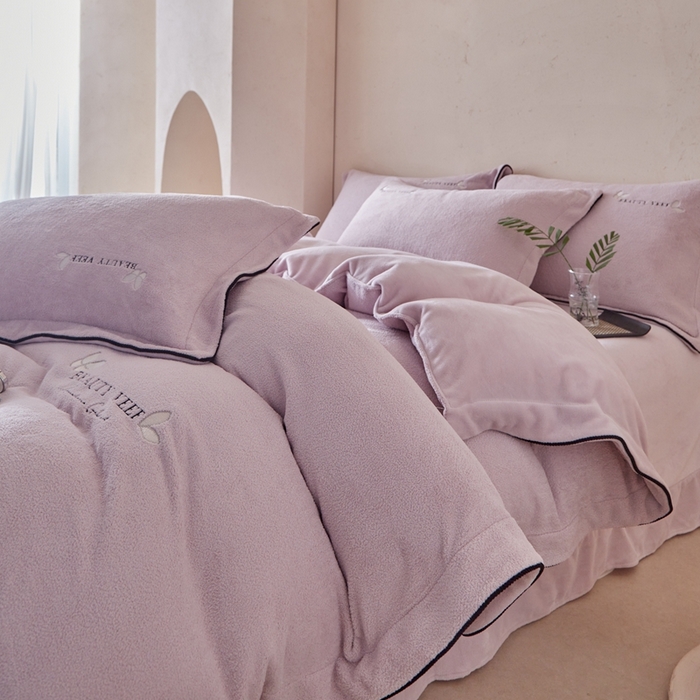 91家纺网 家纺一手货源 找家纺 孑寐家纺 2025新款进口加厚艾尼绒四件套 艾尼绒-紫色