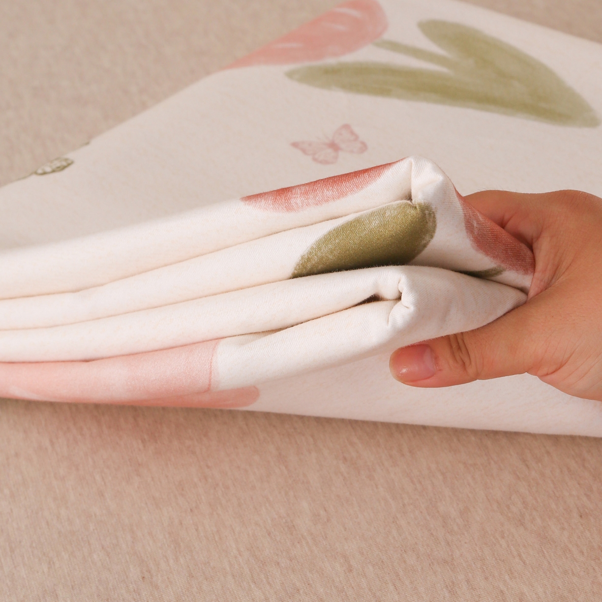 91家纺网 家纺一手货源 找家纺 金盛纺 2025新款全棉纯棉加厚磨毛印花单品床单 床单单件 蝴蝶千颂