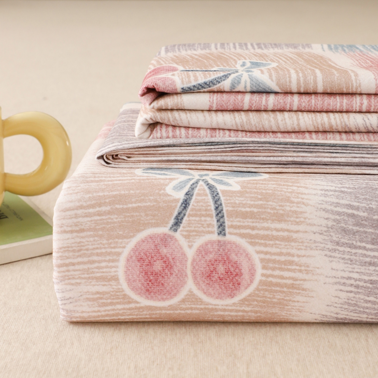 91家纺网 家纺一手货源 找家纺 金盛纺 2025新款全棉纯棉加厚磨毛印花单品床单 床单单件 樱为你