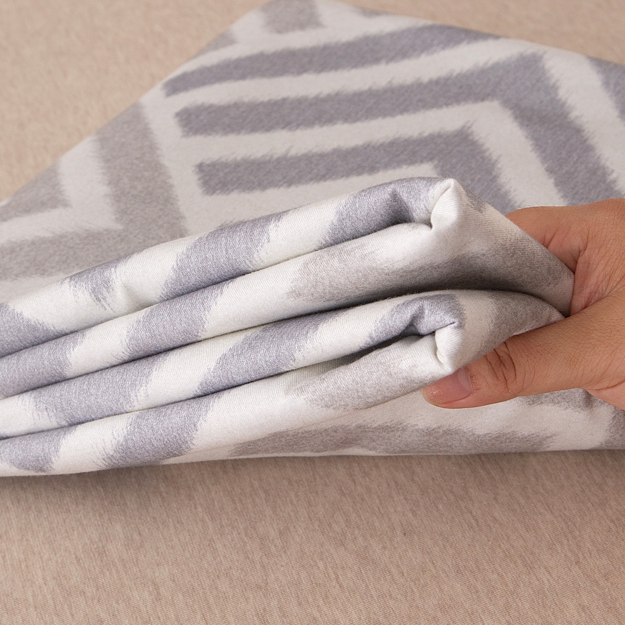 91家纺网 家纺一手货源 找家纺 金盛纺 2025新款全棉纯棉加厚磨毛印花单品床单 床单单件 半舟