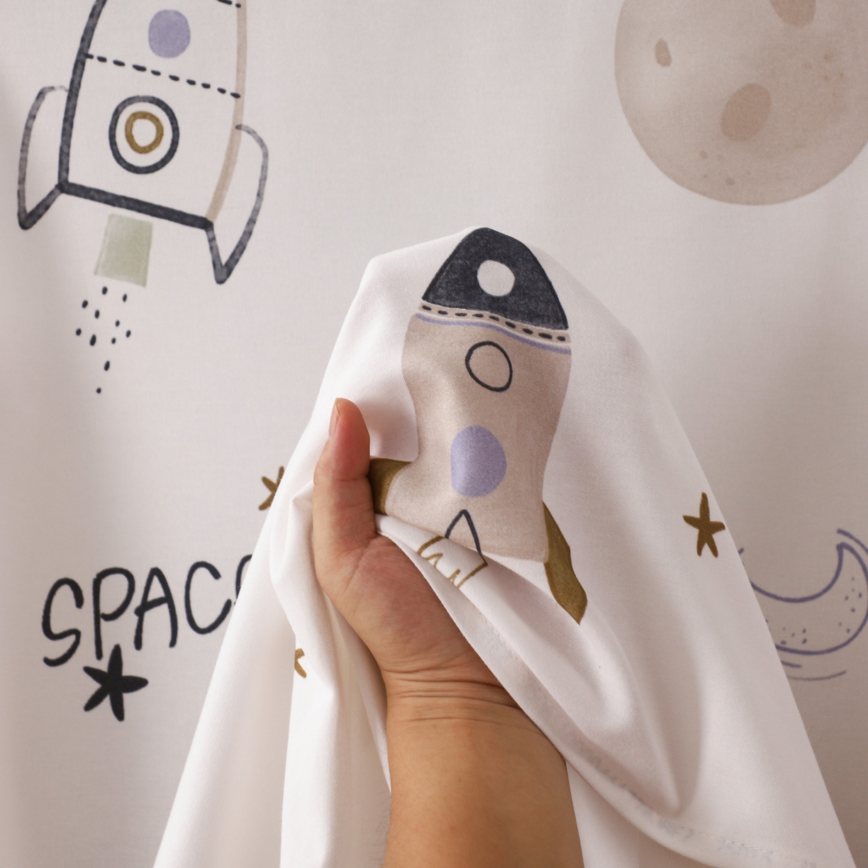 91家纺网 家纺一手货源 找家纺 金盛纺 2025新款全棉纯棉加厚磨毛印花单品床单 床单单件 太空漫步