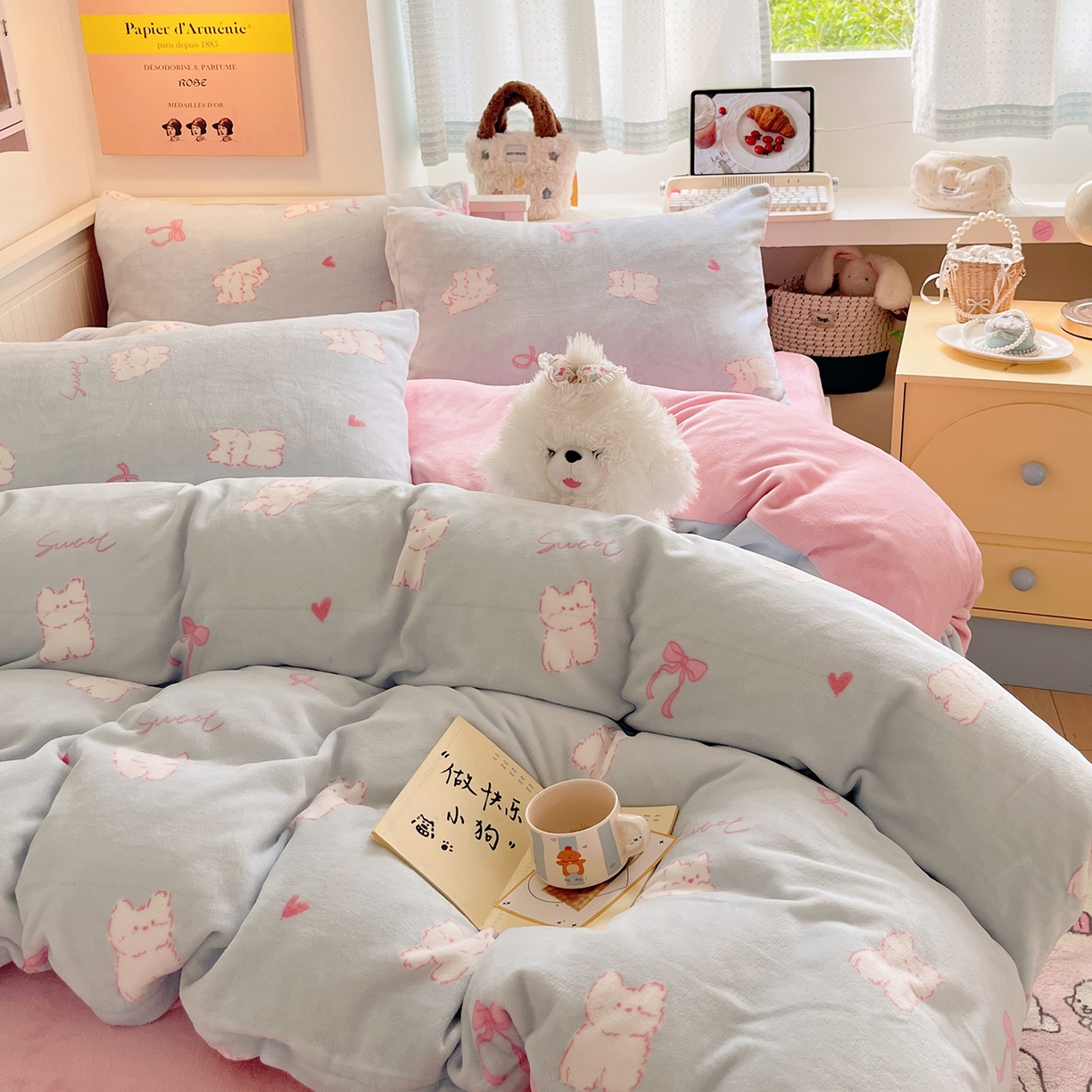 91家纺网 家纺一手货源 找家纺 桃子家居 2025新款A类ins小清新少女奶油卡通可爱加厚牛奶绒四件套 绒-蓝甜心猫咪