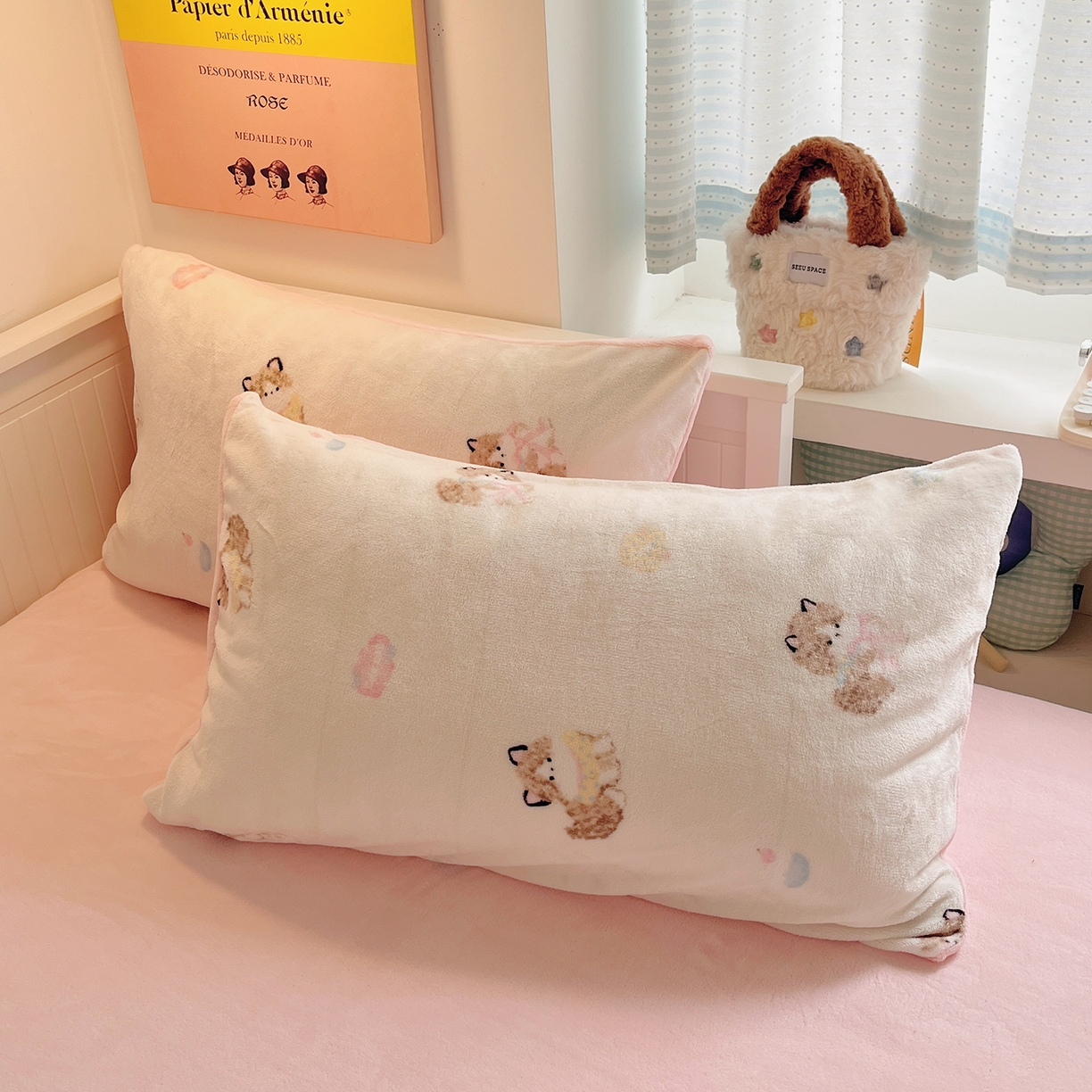 91家纺网 家纺一手货源 找家纺 桃子家居 2025新款A类ins小清新少女奶油卡通可爱加厚牛奶绒四件套 绒-奶粉喵