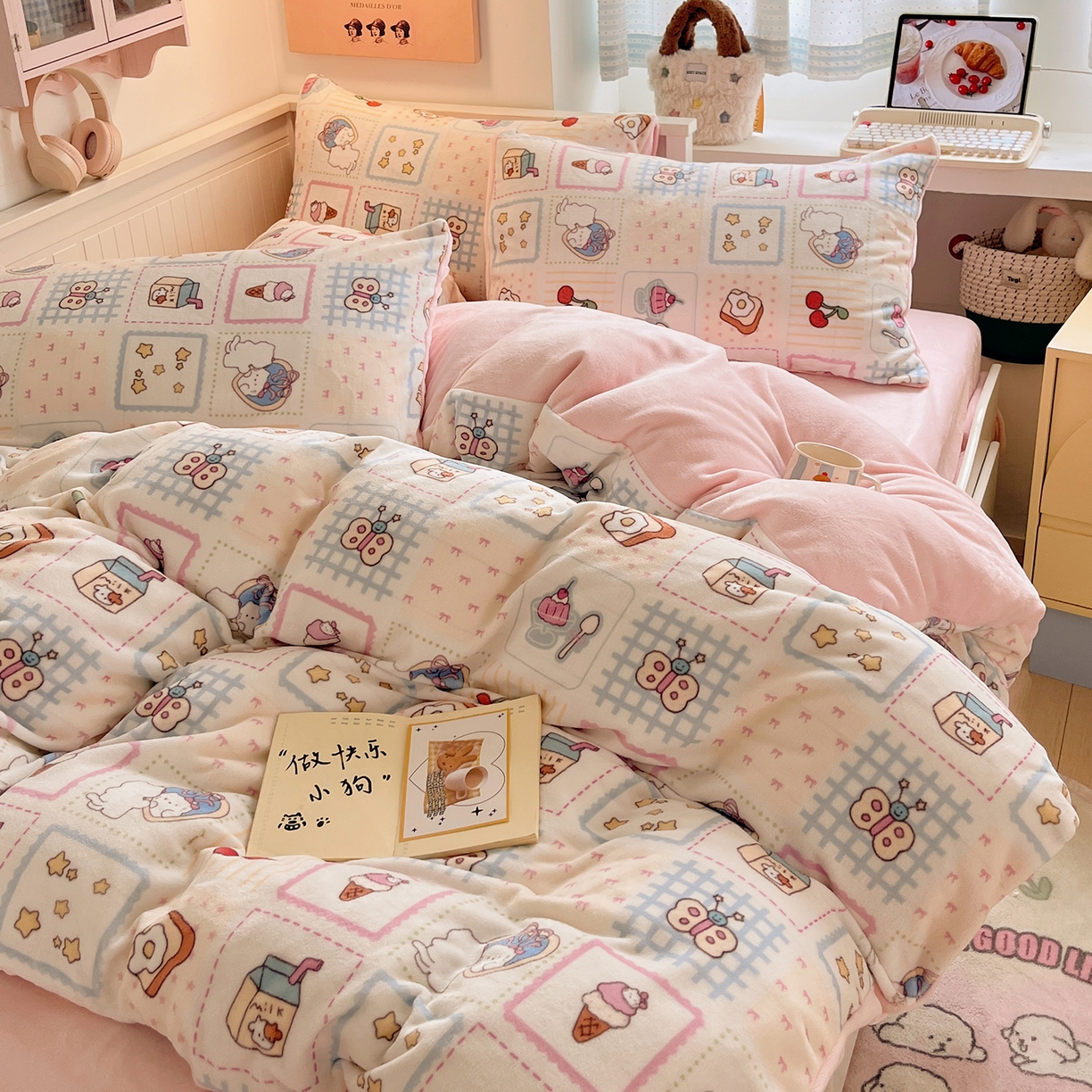 91家纺网 家纺一手货源 找家纺 桃子家居 2025新款A类ins小清新少女奶油卡通可爱加厚牛奶绒四件套 绒-糖果屋