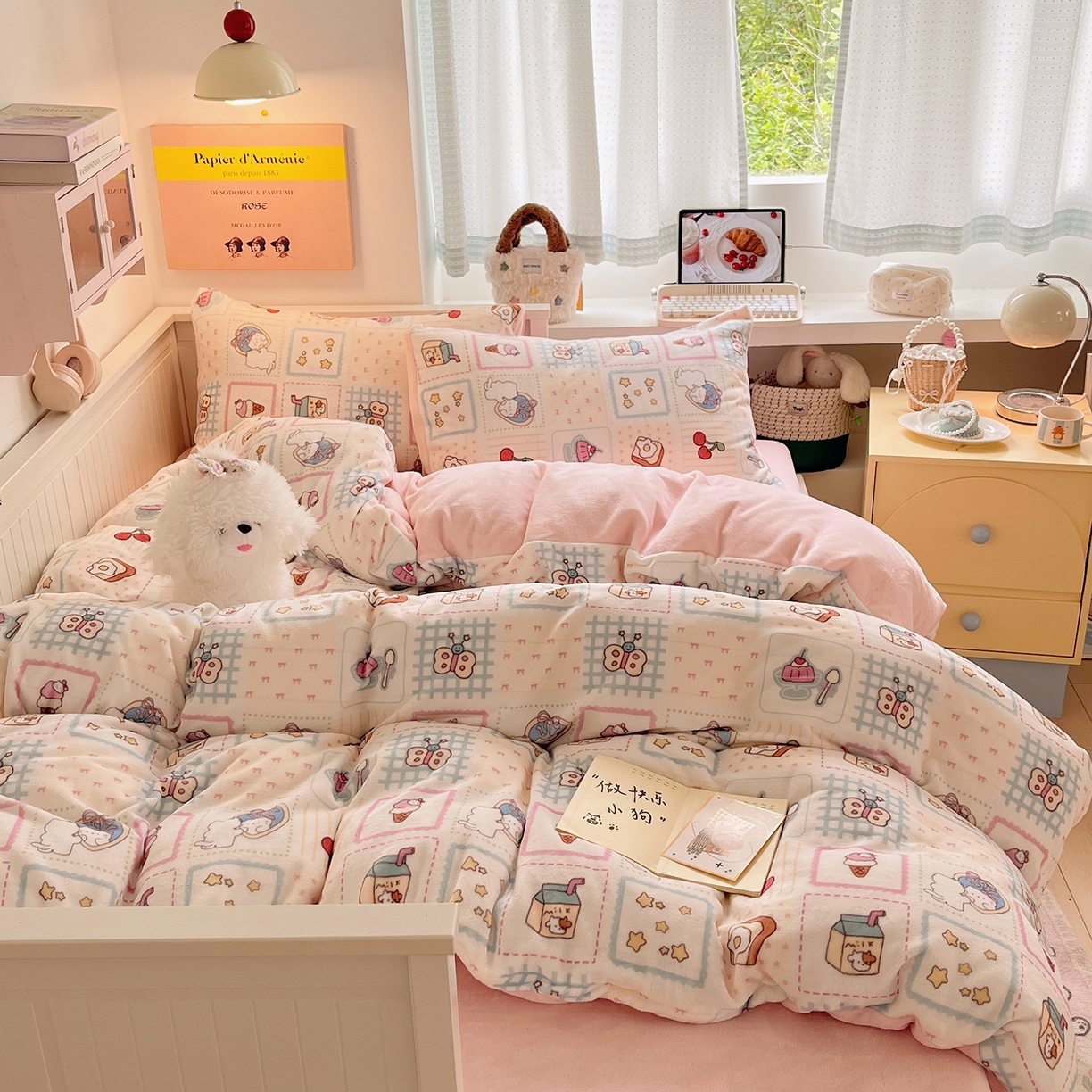 91家纺网 家纺一手货源 找家纺 桃子家居 2025新款A类ins小清新少女奶油卡通可爱加厚牛奶绒四件套 绒-糖果屋