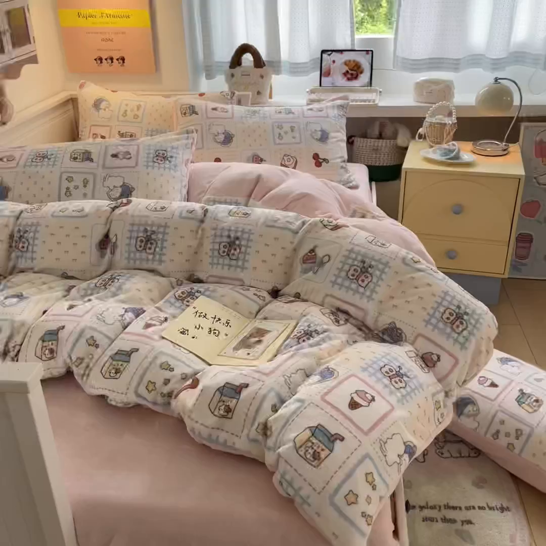 91家纺网 家纺一手货源 找家纺 桃子家居 2025新款A类ins小清新少女奶油卡通可爱加厚牛奶绒四件套 绒-糖果屋
