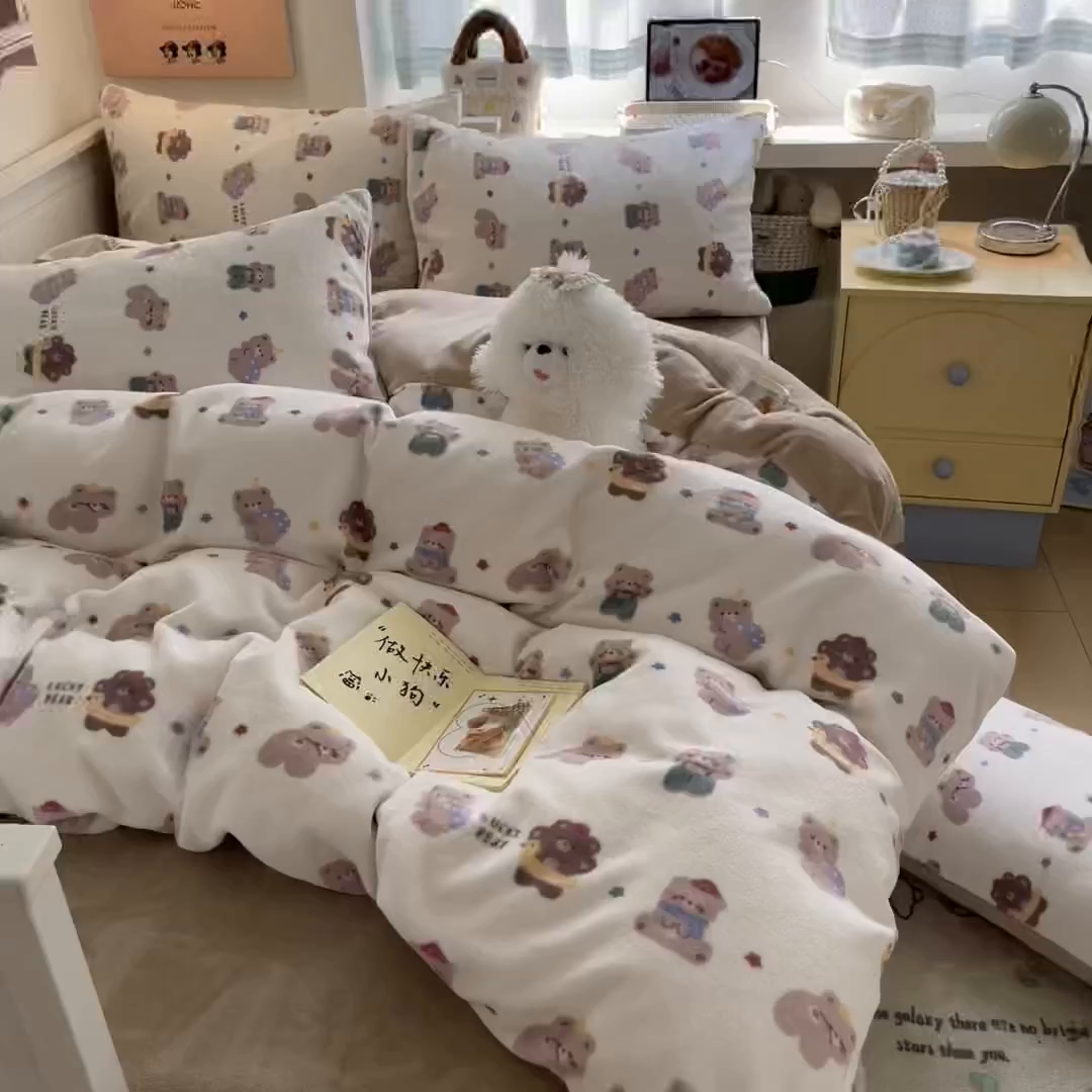 91家纺网 家纺一手货源 找家纺 桃子家居 2025新款A类ins小清新少女奶油卡通可爱加厚牛奶绒四件套 绒-小伙伴