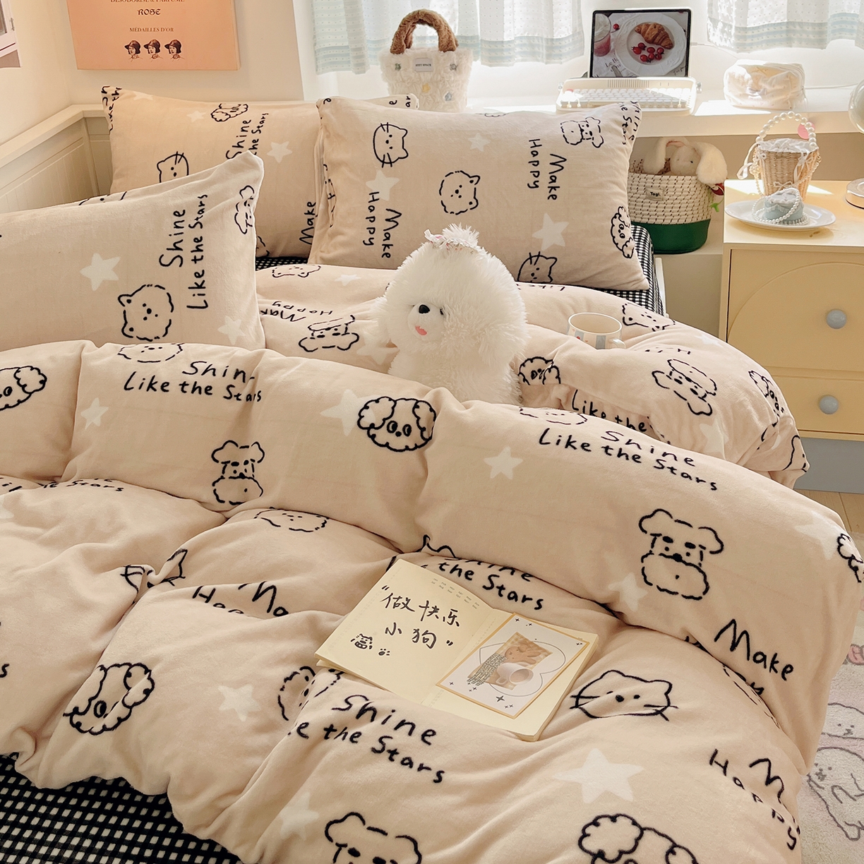 91家纺网 家纺一手货源 找家纺 桃子家居 2025新款A类ins小清新少女奶油卡通可爱加厚牛奶绒四件套 绒-小涂鸦