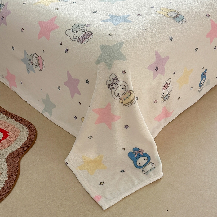 91家纺网 家纺一手货源 找家纺 贝扬思家纺 2025新款四季款双面印花牛奶绒毛毯空调毯 星星米菲