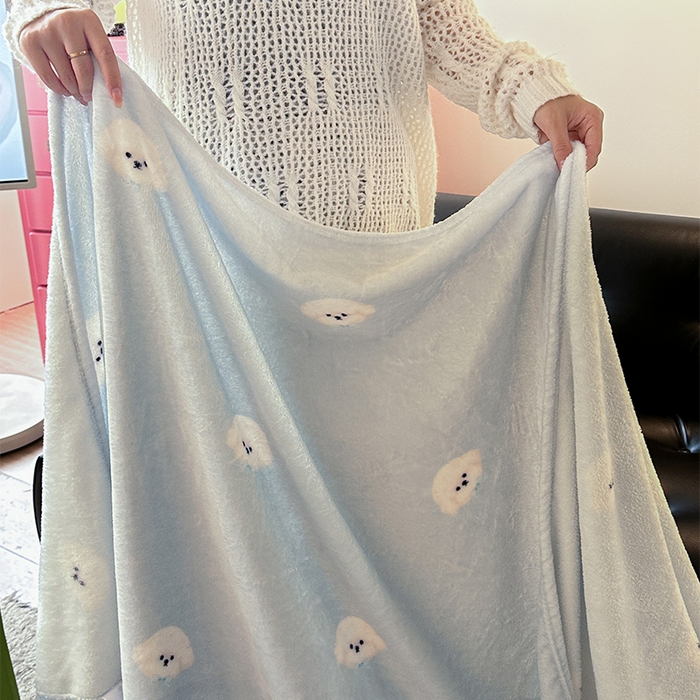 91家纺网 家纺一手货源 找家纺 贝扬思家纺 2025新款四季款双面印花牛奶绒毛毯空调毯 可爱狗头-蓝