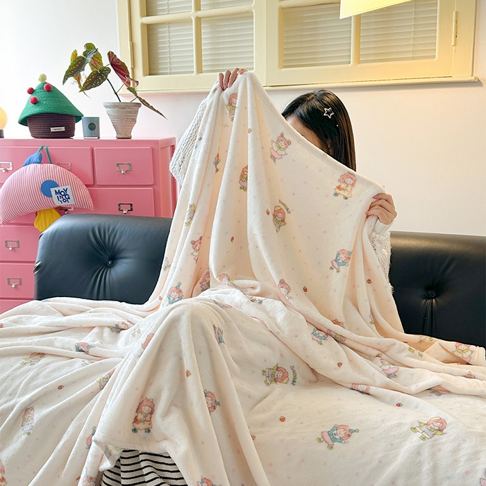 91家纺网 家纺一手货源 找家纺 贝扬思家纺 2025新款四季款双面印花牛奶绒毛毯空调毯 萌萌女孩