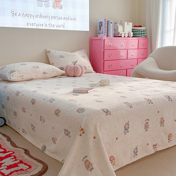 91家纺网 家纺一手货源 找家纺 贝扬思家纺 2025新款四季款双面印花牛奶绒毛毯空调毯 萌萌女孩