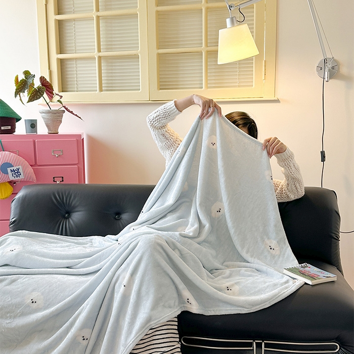 91家纺网 家纺一手货源 找家纺 贝扬思家纺 2025新款四季款双面印花牛奶绒毛毯空调毯 可爱狗头-蓝