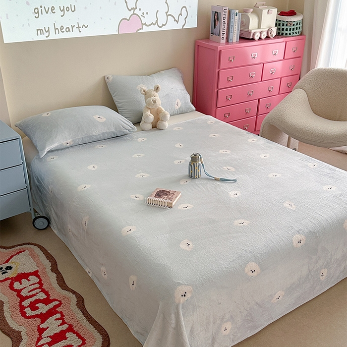 91家纺网 家纺一手货源 找家纺 贝扬思家纺 2025新款四季款双面印花牛奶绒毛毯空调毯 可爱狗头-蓝