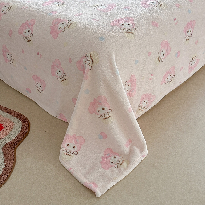 91家纺网 家纺一手货源 找家纺 贝扬思家纺 2025新款四季款双面印花牛奶绒毛毯空调毯 甜茶小美