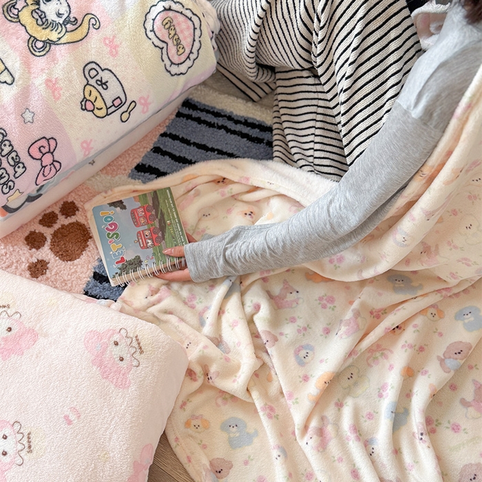 91家纺网 家纺一手货源 找家纺 贝扬思家纺 2025新款四季款双面印花牛奶绒毛毯空调毯 组合