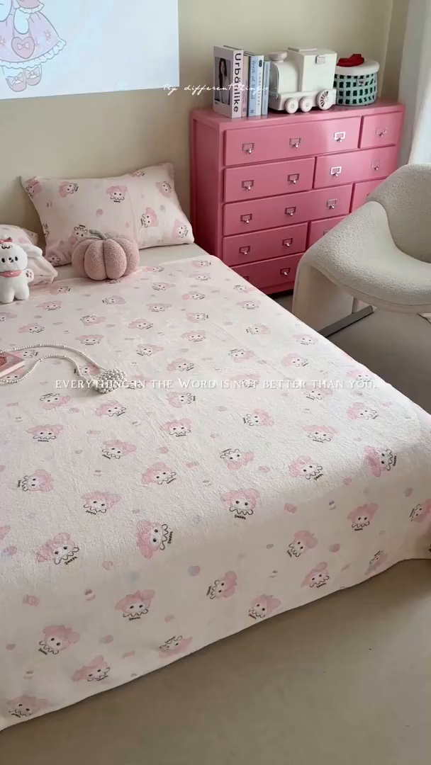 91家纺网 家纺一手货源 找家纺 贝扬思家纺 2025新款四季款双面印花牛奶绒毛毯空调毯 甜茶小美