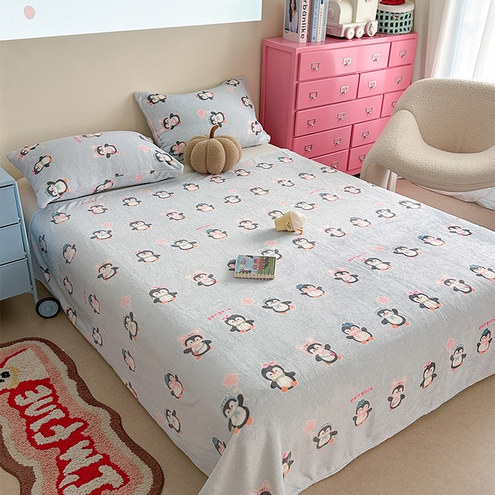 91家纺网 家纺一手货源 找家纺 贝扬思家纺 2025新款四季款双面印花牛奶绒毛毯空调毯 QQ企鹅