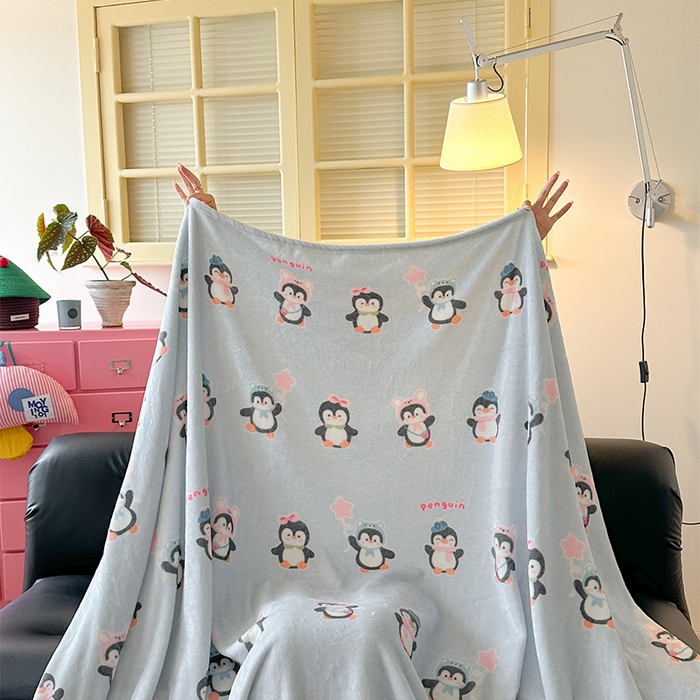 91家纺网 家纺一手货源 找家纺 贝扬思家纺 2025新款四季款双面印花牛奶绒毛毯空调毯 QQ企鹅