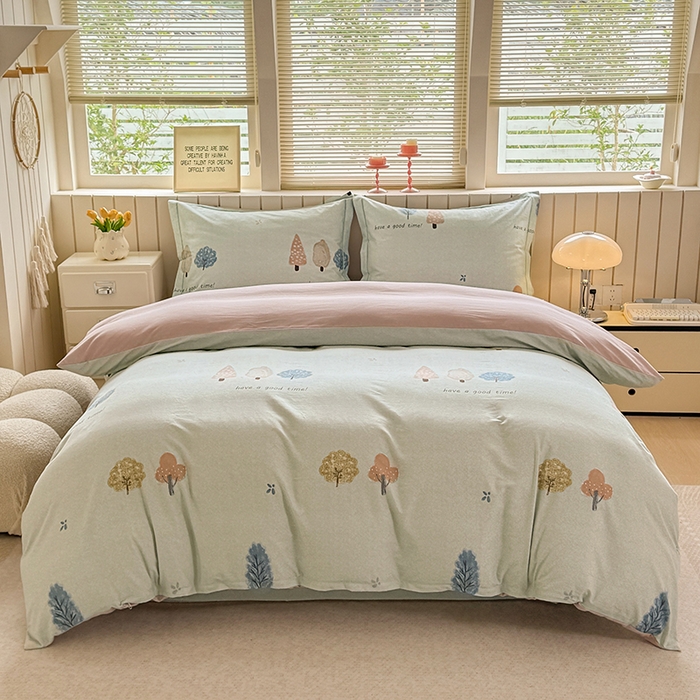 91家纺网 家纺一手货源 找家纺 金盛纺 2025新款全棉纯棉加厚磨毛印花四件套 柏林少女