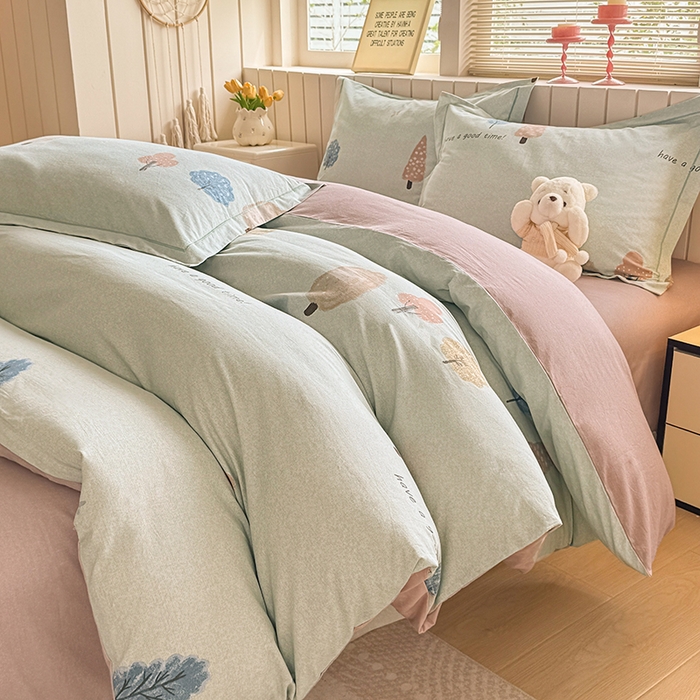 91家纺网 家纺一手货源 找家纺 金盛纺 2025新款全棉纯棉加厚磨毛印花四件套 柏林少女