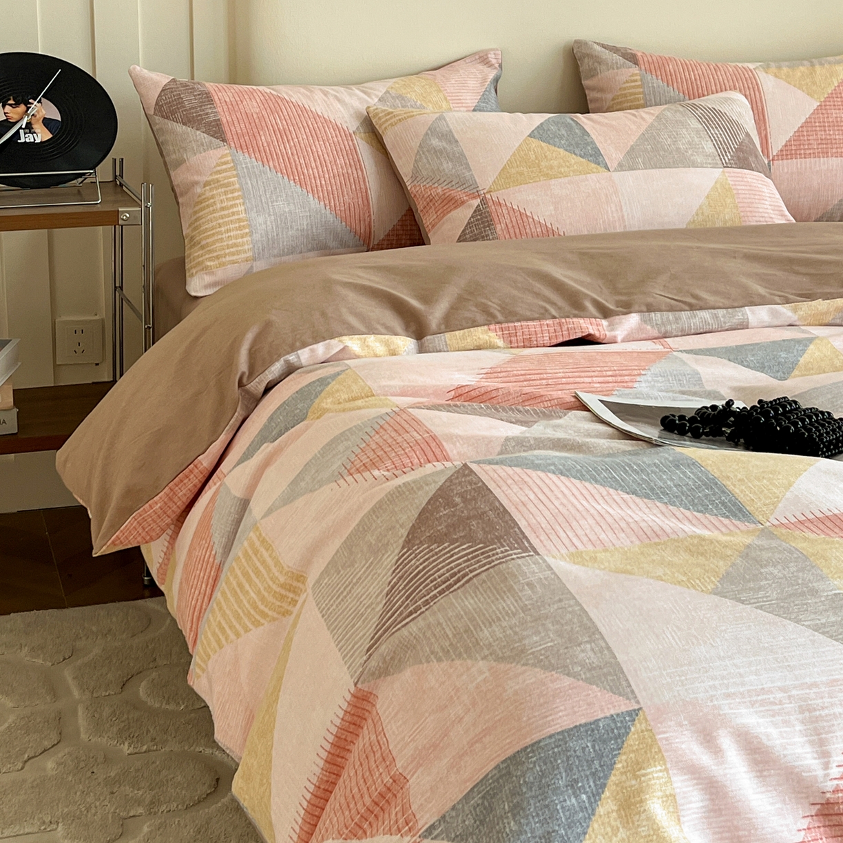 91家纺网 家纺一手货源 找家纺 盛馨家纺 2025新款秋冬复古北欧风百分百棉全棉纯棉磨毛加厚纯棉磨毛四件套