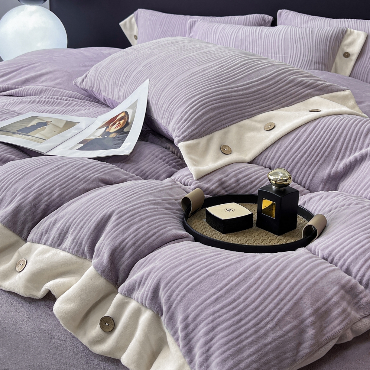 91家纺网 家纺一手货源 找家纺 慕希家纺 2025新款亲肤舒适高克重牛奶绒纽扣款四件套 纽扣款-罗兰紫
