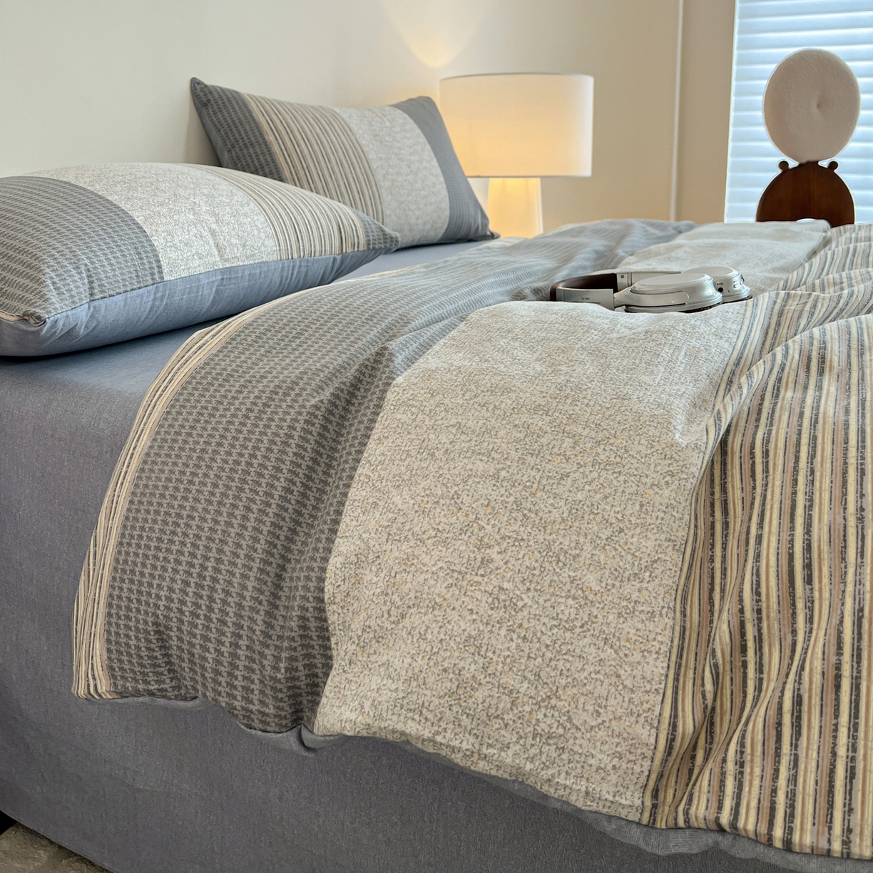 91家纺网 家纺一手货源 找家纺 盛馨家纺 2025新款秋冬复古北欧风百分百棉全棉纯棉磨毛加厚纯棉磨毛四件套 布鲁斯-灰