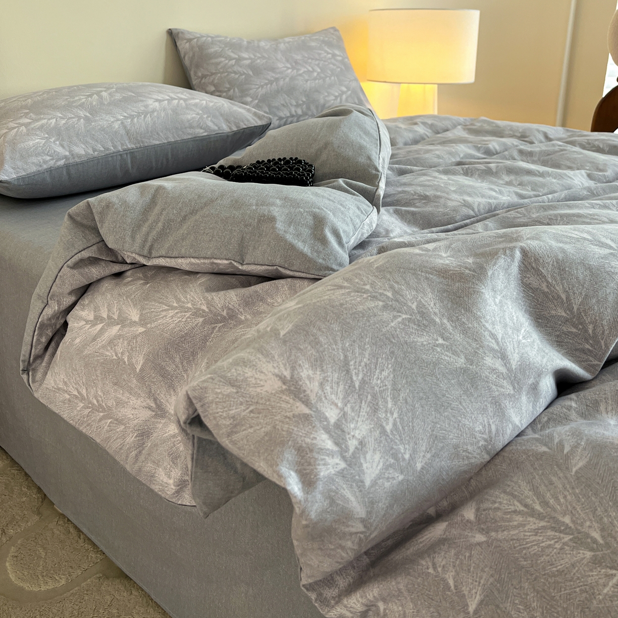 91家纺网 家纺一手货源 找家纺 盛馨家纺 2025新款秋冬复古北欧风百分百棉全棉纯棉磨毛加厚纯棉磨毛四件套 丰收季节-灰