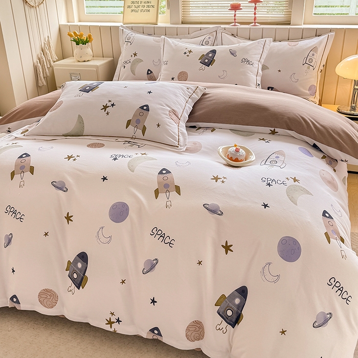 91家纺网 家纺一手货源 找家纺 金盛纺 2025新款全棉纯棉加厚磨毛印花四件套 太空漫步