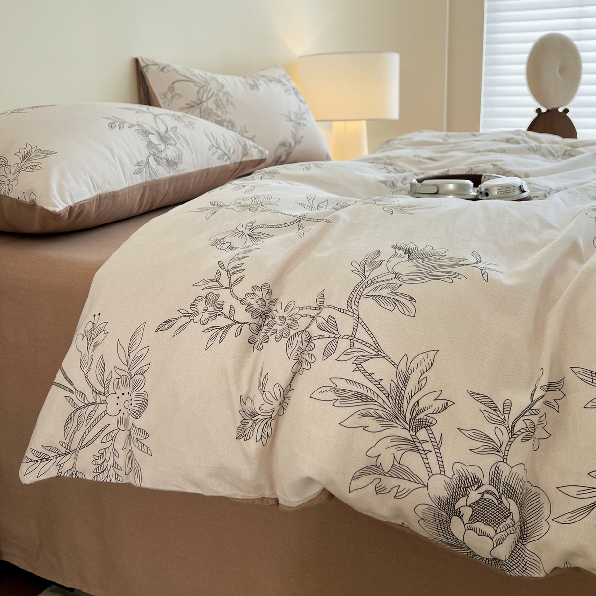 91家纺网 家纺一手货源 找家纺 盛馨家纺 2025新款秋冬复古北欧风百分百棉全棉纯棉磨毛加厚纯棉磨毛四件套 暖阳