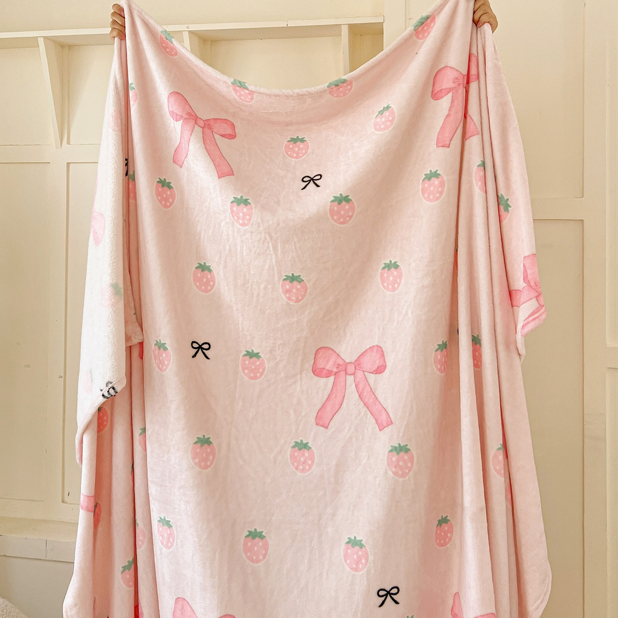 91家纺网 家纺一手货源 找家纺 （总）初念 2025新款四季款双面牛奶绒多功能毛毯