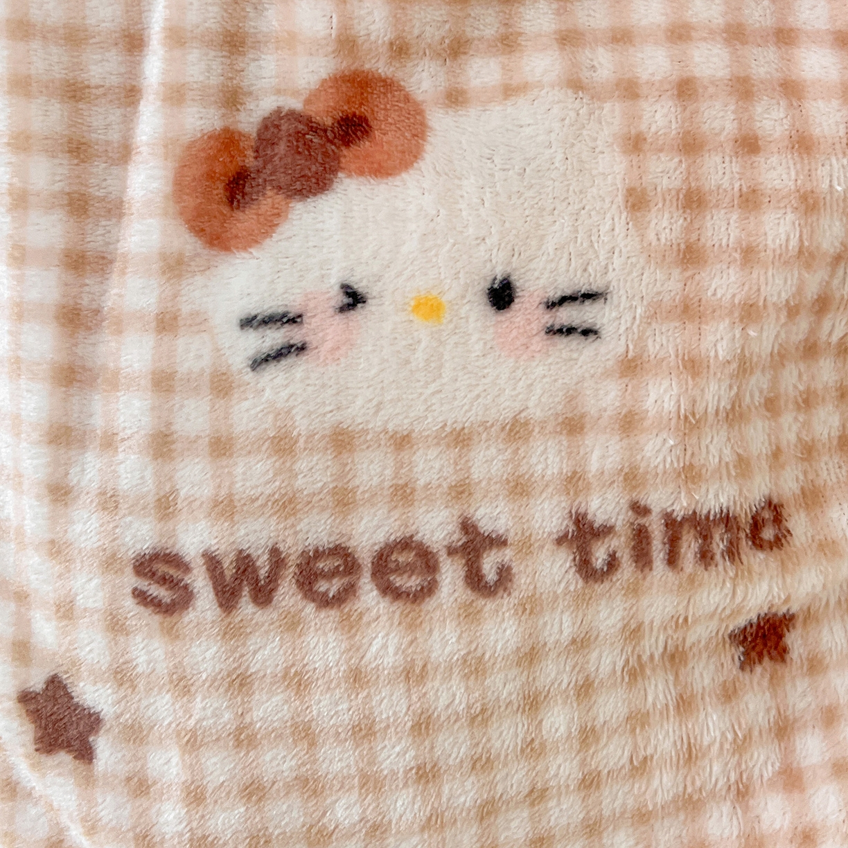 91家纺网 家纺一手货源 找家纺 初念 2025新款四季款双面牛奶绒多功能毛毯 咖星小猫