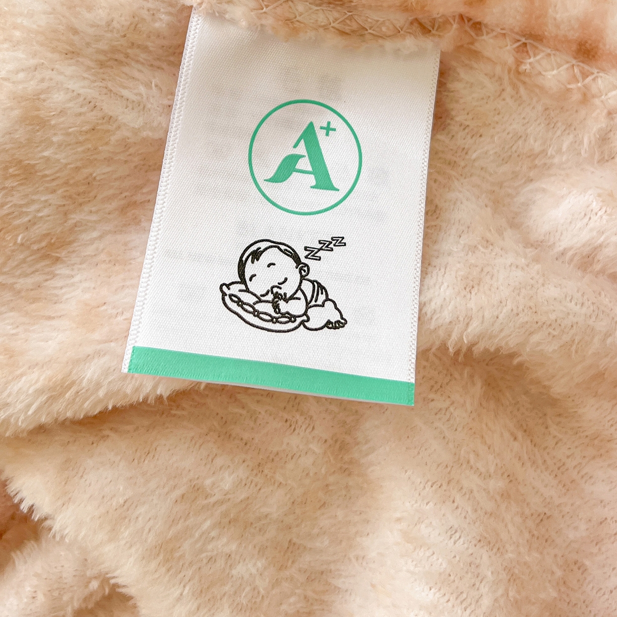 91家纺网 家纺一手货源 找家纺 初念 2025新款四季款双面牛奶绒多功能毛毯 咖星小猫