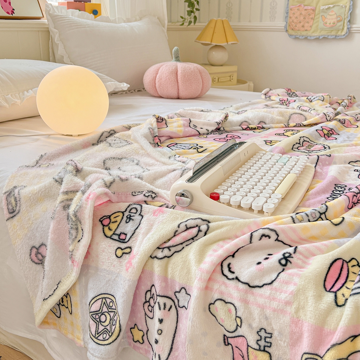 91家纺网 家纺一手货源 找家纺 初念 2025新款四季款双面牛奶绒多功能毛毯 少女战士