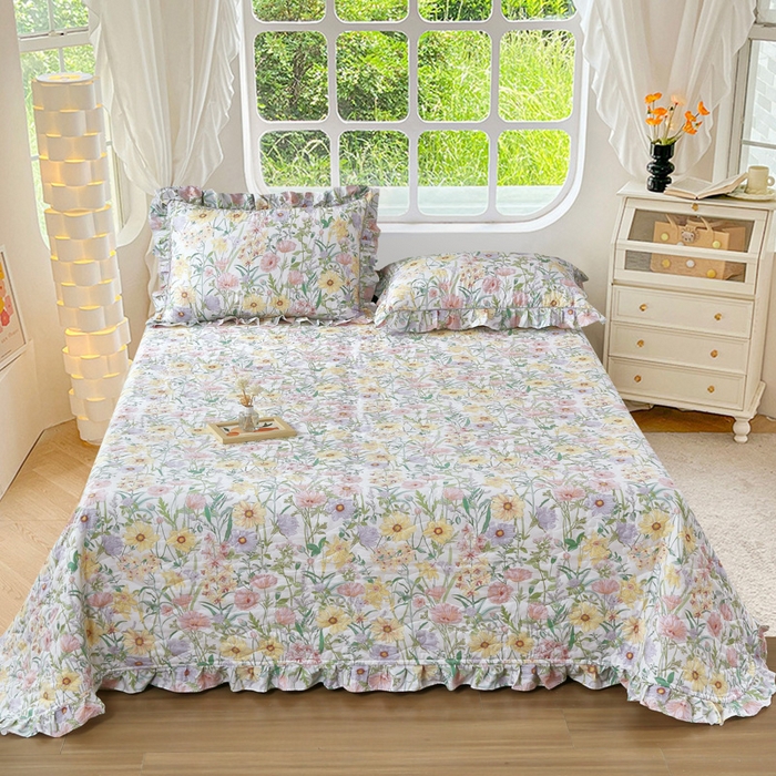 91家纺网 家纺一手货源 找家纺 （总）益利多 2025新款130*70全棉斜纹夹棉绗缝小花边床盖纯棉加厚床盖三件套