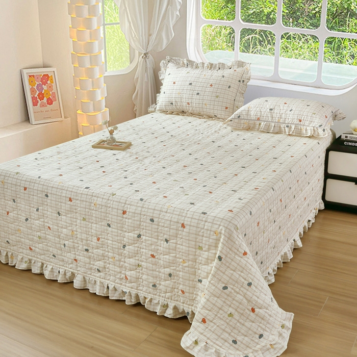 91家纺网 家纺一手货源 找家纺 益利多 2025新款130*70全棉斜纹夹棉绗缝小花边床盖纯棉加厚床盖三件套 橘络